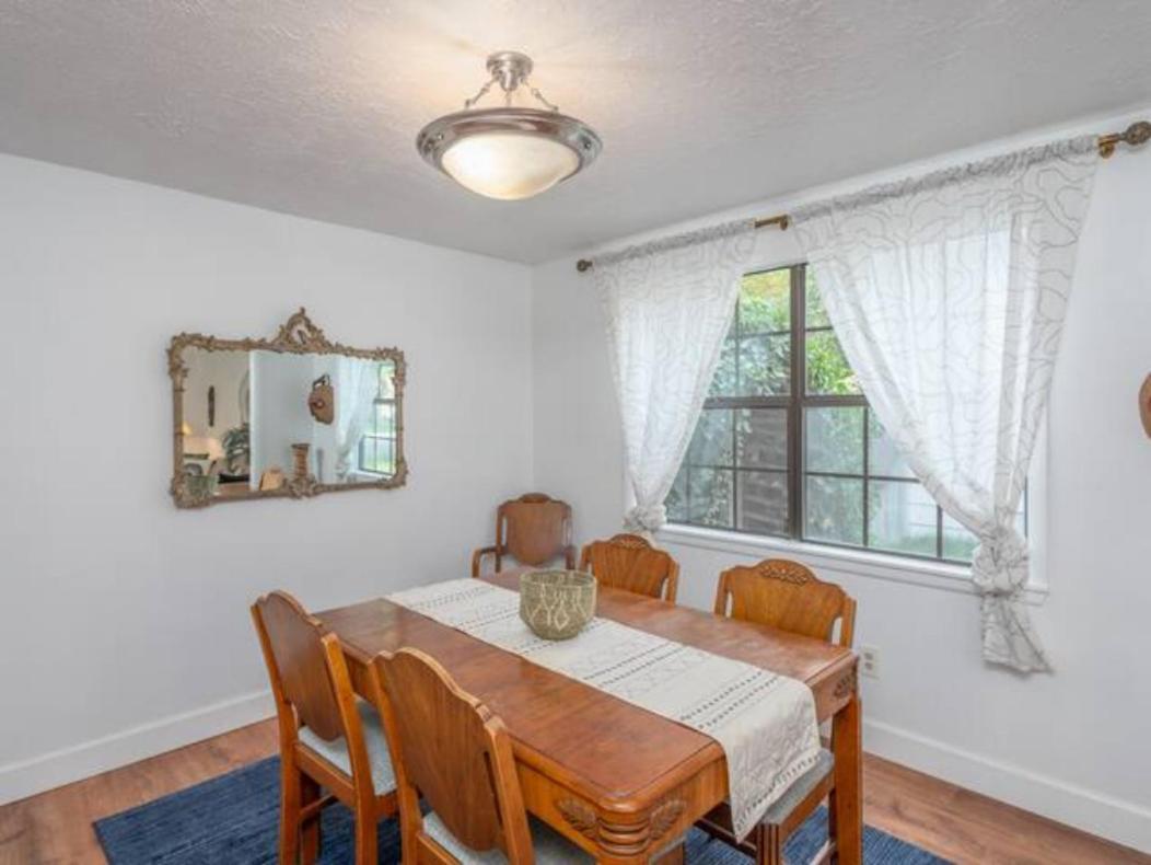 Experience Nirvana With Artwork Collections From Around The Globe Located In Lakewood Neighborhood In Se Boise Next To A Park, Minutes From Bown Crossing And The Boise River, 10 Minutes To Downtown, 4 Beds, Sleeps 8, Pets Welcome In Large Fenced In Y Εξωτερικό φωτογραφία